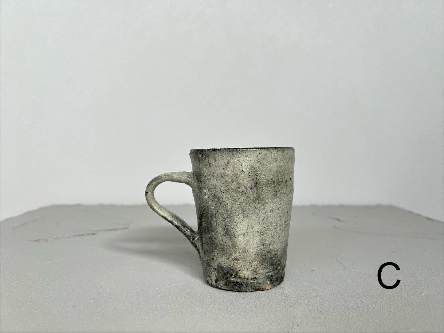 【八田 亨】HATTA TORU 白掛マグカップ(A9)/HK00236