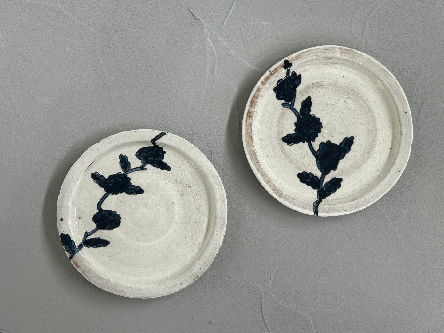 【吉村 尚子】naomitu pottery 粉引5寸皿 花/HK00506