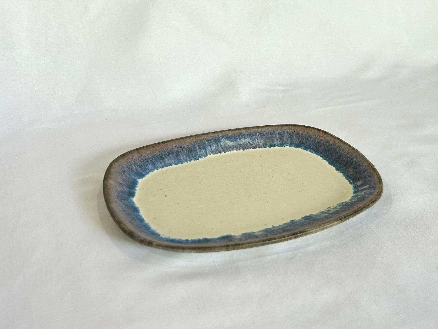 【3RD CERAMICS】 パンのお皿 WeekENDS(青)/HK00544