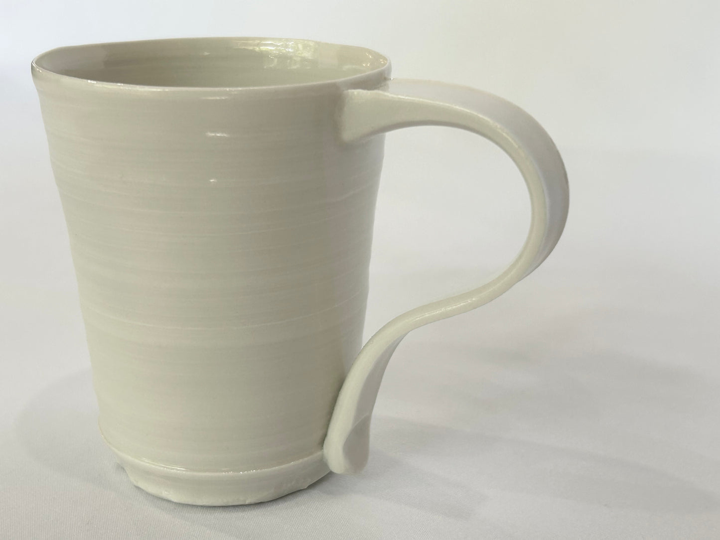 【井上 健太】白磁 マグカップ 02/HK00555