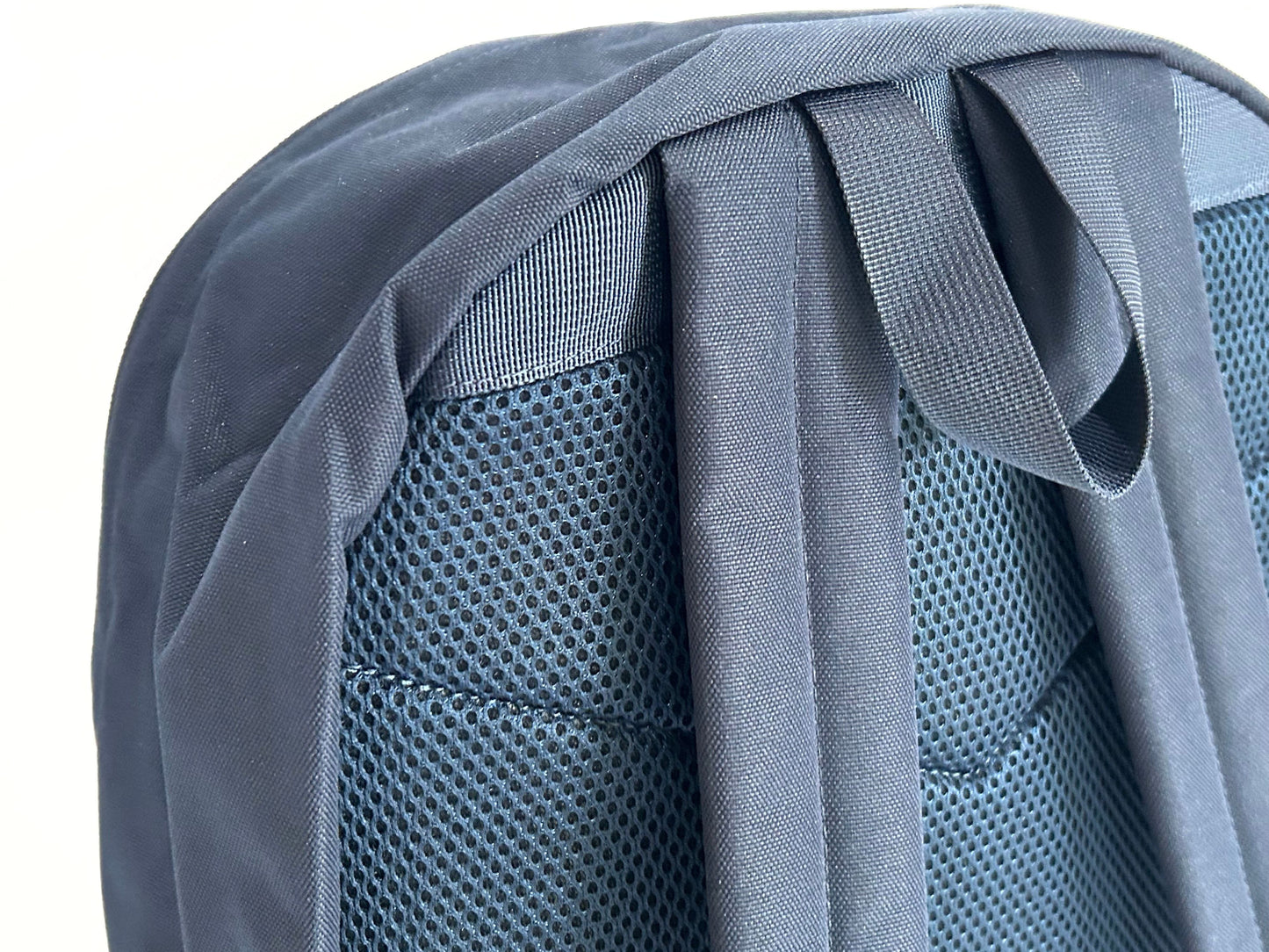 【FreshService】CORPORATE DAYBAG 28L NAVY/HK00591