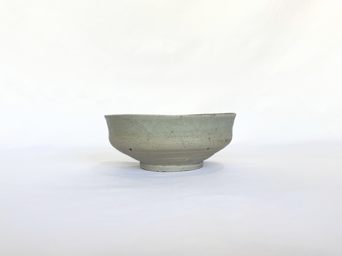 【芳賀 龍一】灰釉碗/HK00581