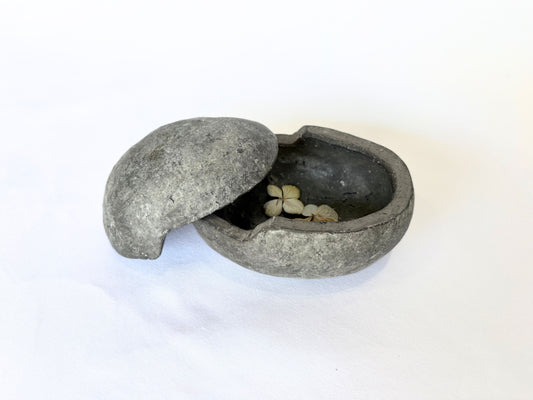 【バクキルン 浜田悠子】石香合（くろ） / BK00075