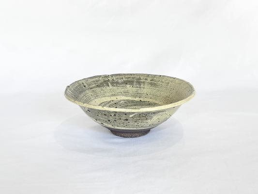 【芳賀 龍一】刷毛目はち B/HK00586