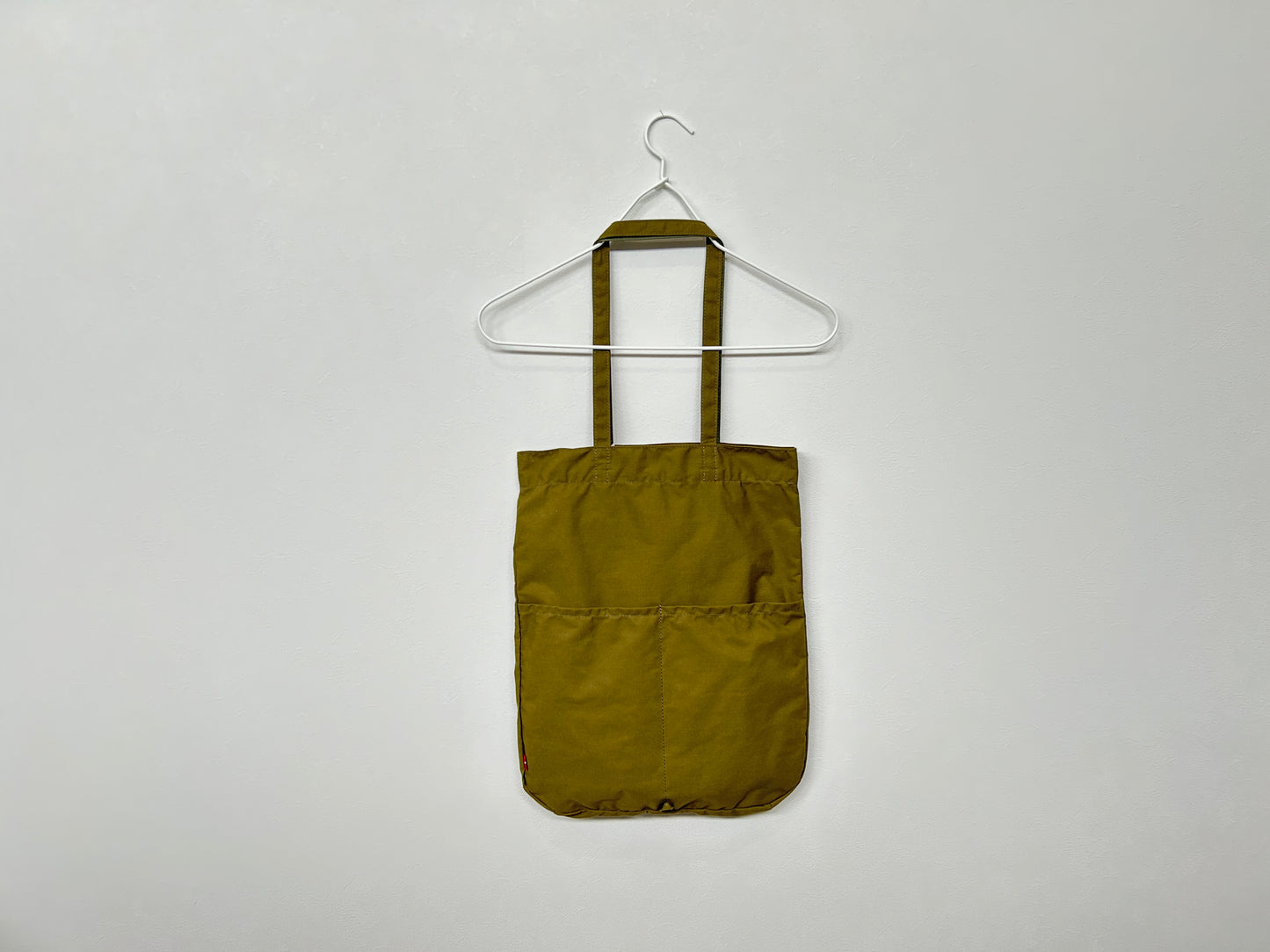 【NORDISK APPAREL】ノルディスク T/C PILLOW TOTE BAG カーキ/HK00219