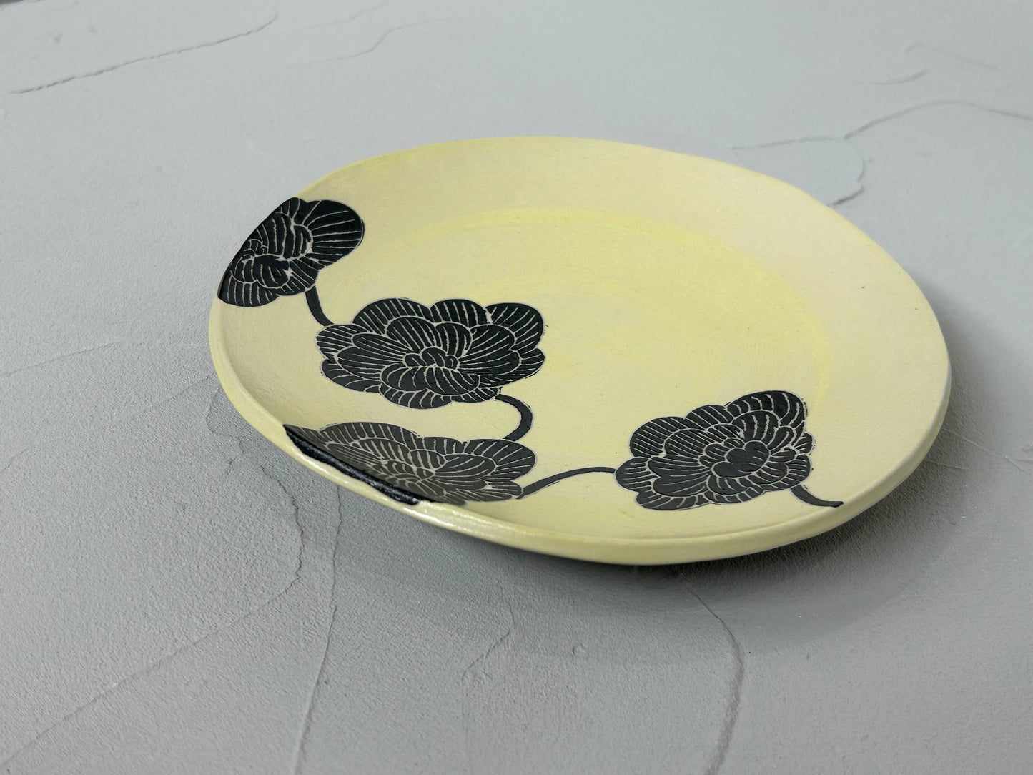 【吉村 尚子】naomitu pottery 黄皿/HK00526