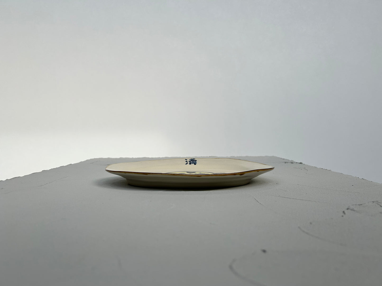 【吉村 尚子】naomitu pottery 満福皿オーバル D/HK00500