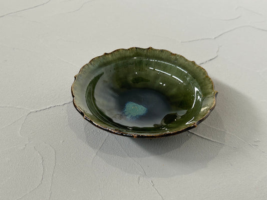 【村澤陶苑 村澤享】 青銅釉稜花皿 B/HK00531