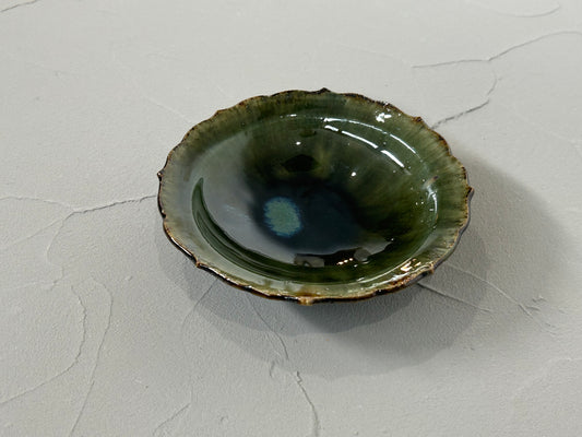 【村澤陶苑 村澤享】 青銅釉稜花皿 D/HK00531