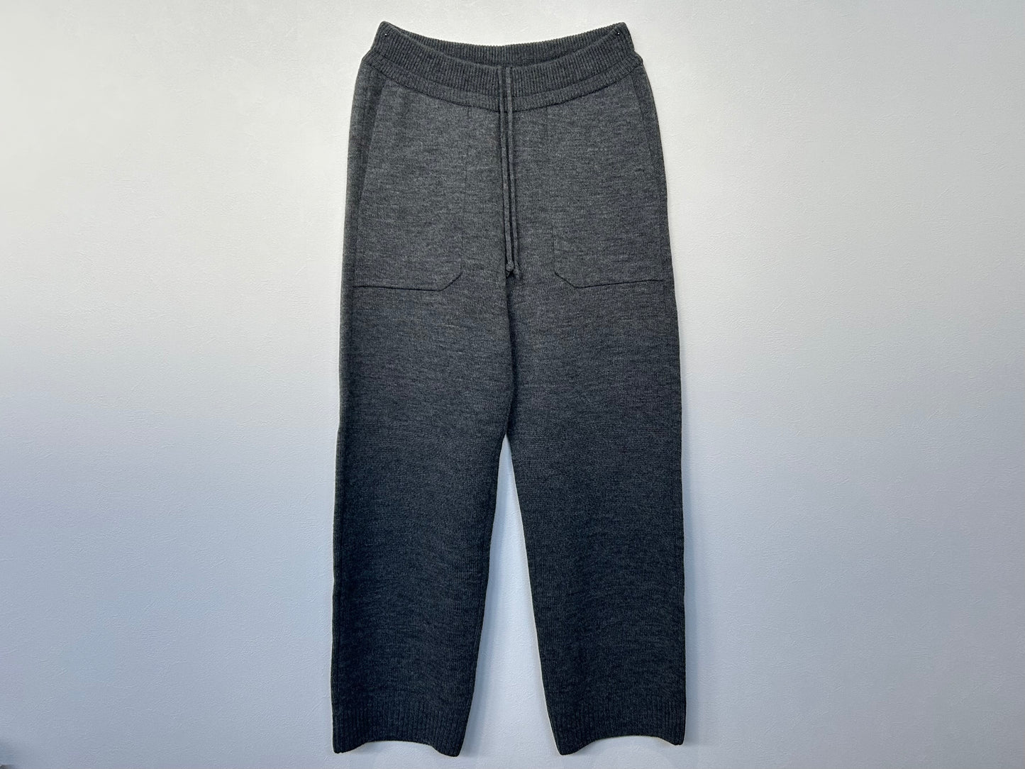 【ESLOW エスロー】FERMO WOOL KNIT PANTS CHARCOAL GRAY/HK00421