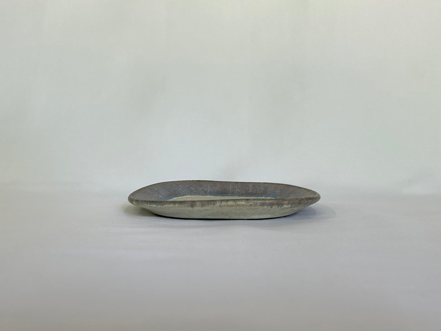 【3RD CERAMICS】 パンのお皿 WeekDAYS（青）/HK00542