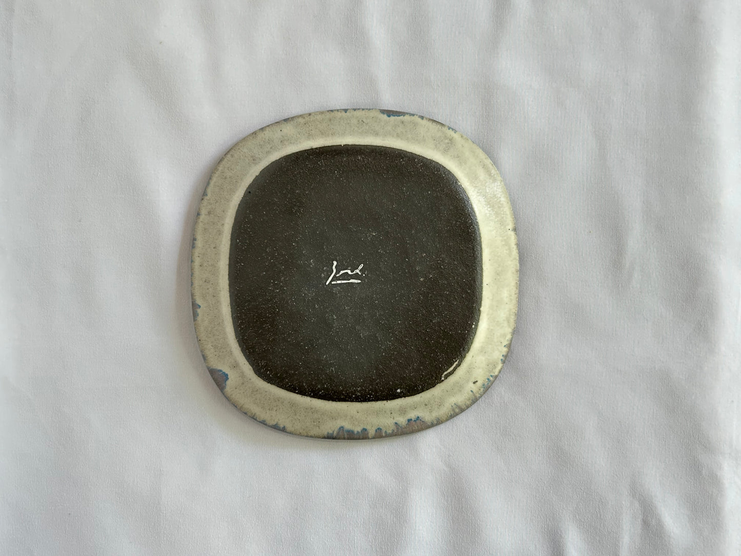 【3RD CERAMICS】 パンのお皿 WeekDAYS（青）/HK00542