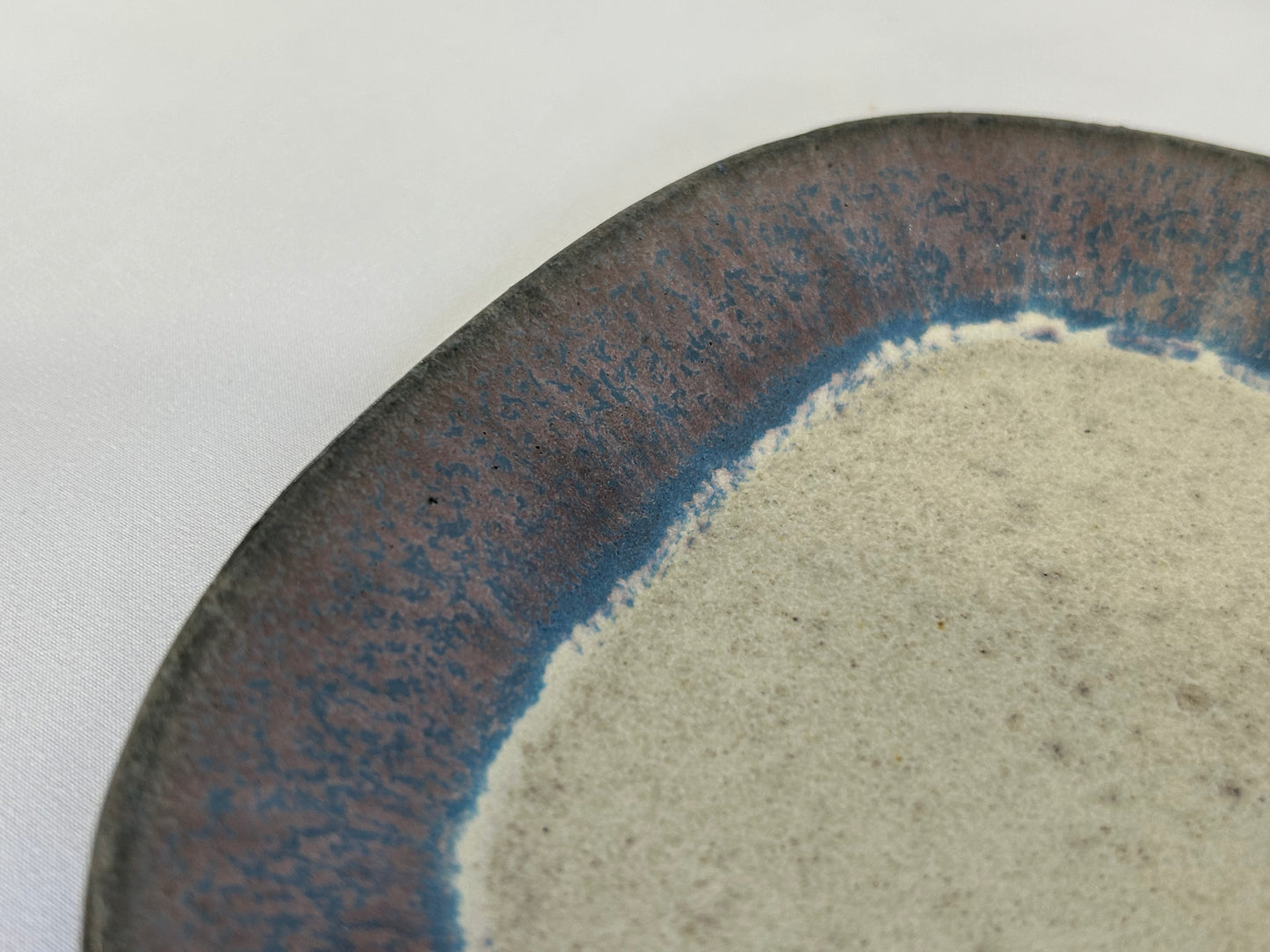 【3RD CERAMICS】 パンのお皿 WeekDAYS（青）/HK00542