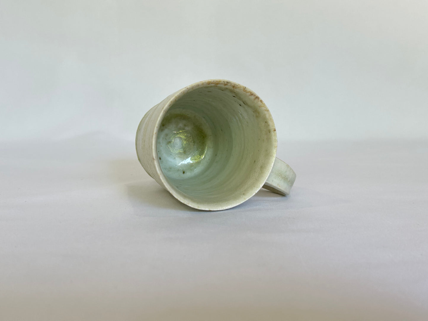 【井上 健太】白磁 マグカップ 01/HK00554