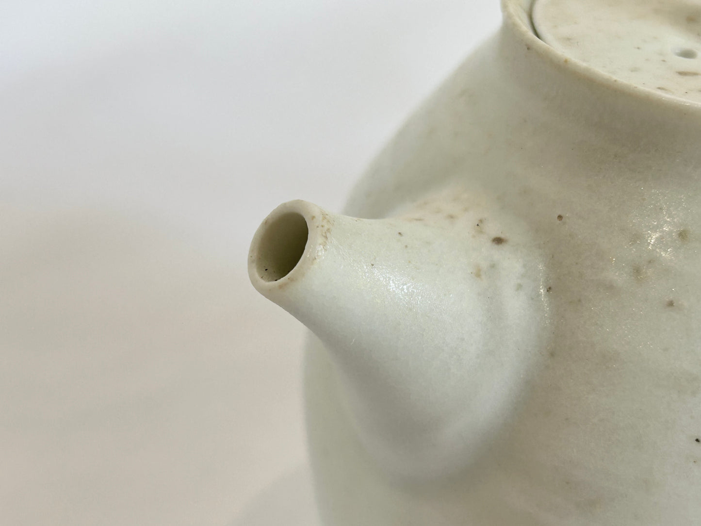 【井上 健太】白磁 急須/KI00012
