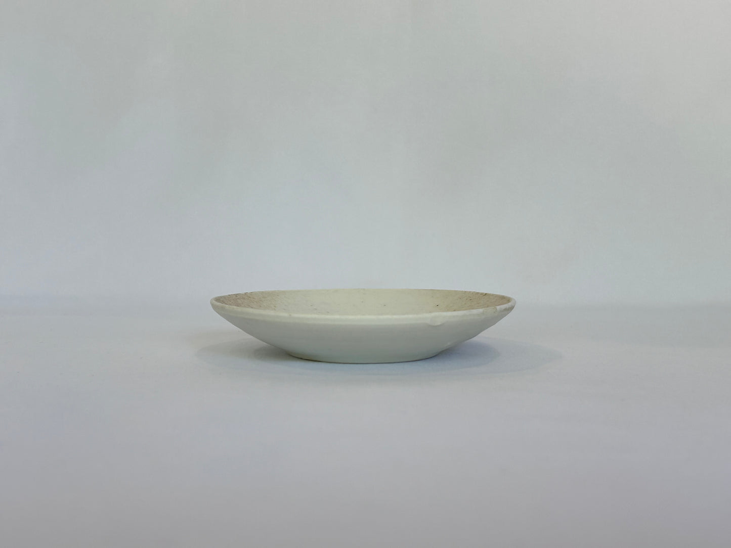 【井上 健太】白磁 小皿 03/HK00548