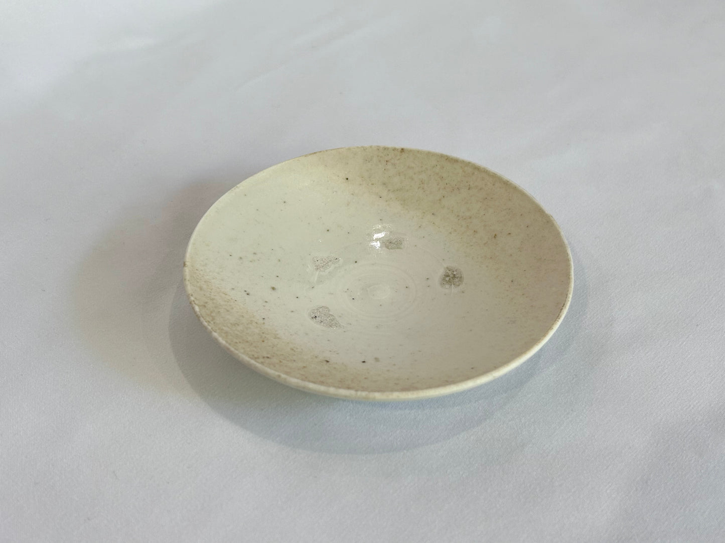 【井上 健太】白磁 小皿 03/HK00548