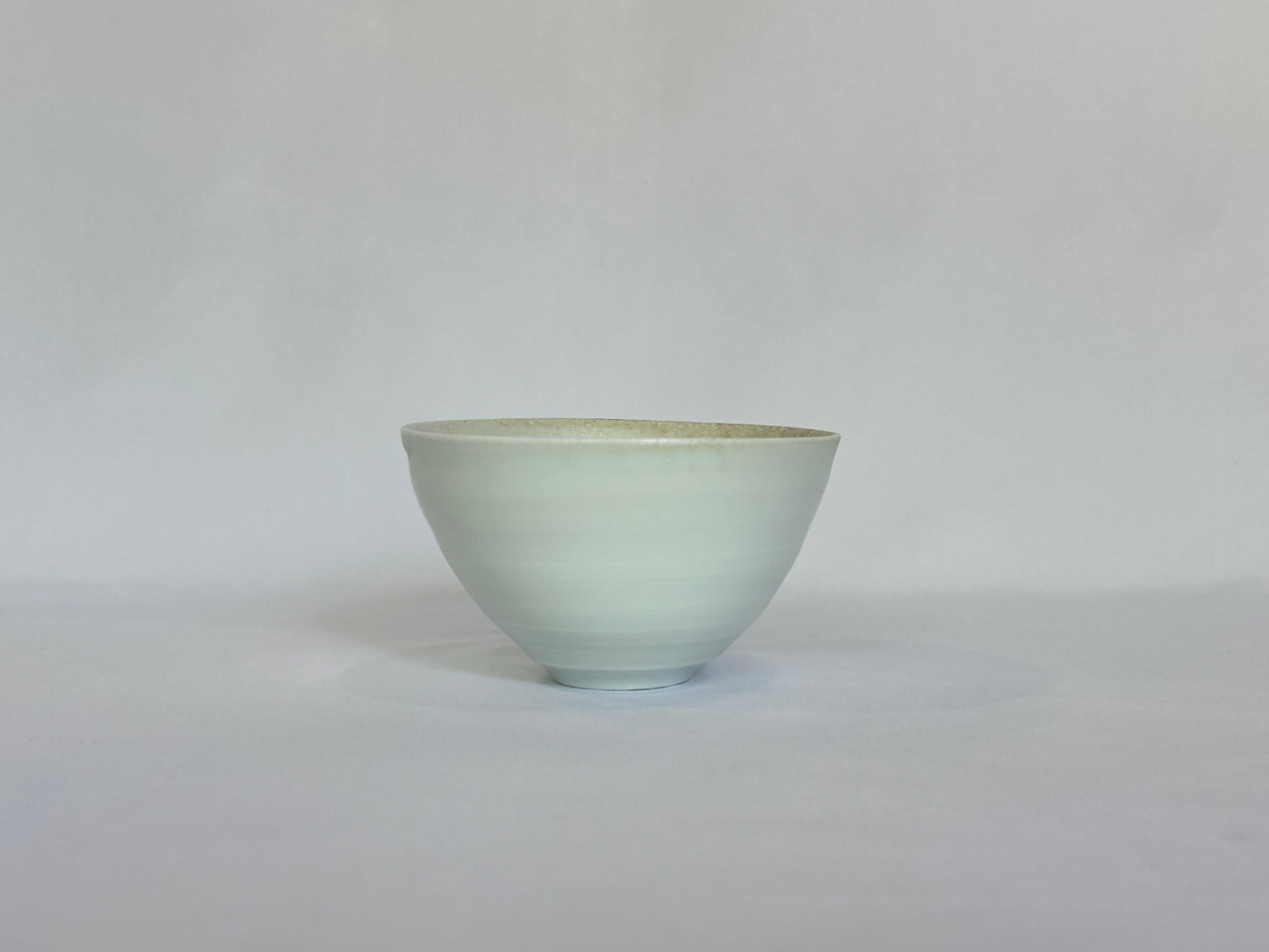 【井上 健太】白磁 飯碗 02/HK00551