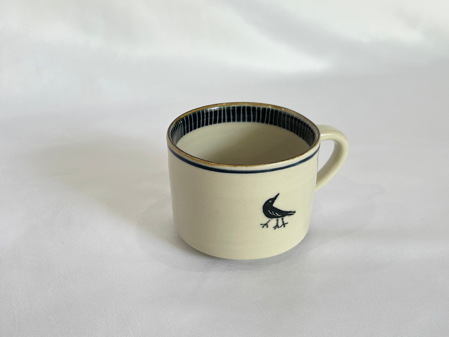 【吉村 尚子】naomitu pottery ヤタガラスコーヒーカップ /HK00564