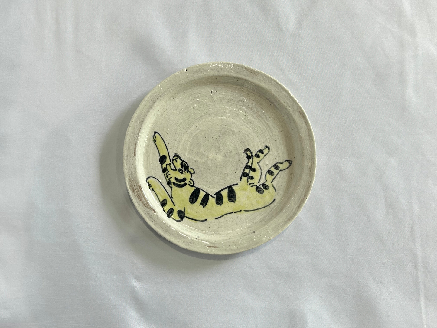 【吉村 尚子】naomitu pottery 粉引５寸皿 トラ D/HK00505
