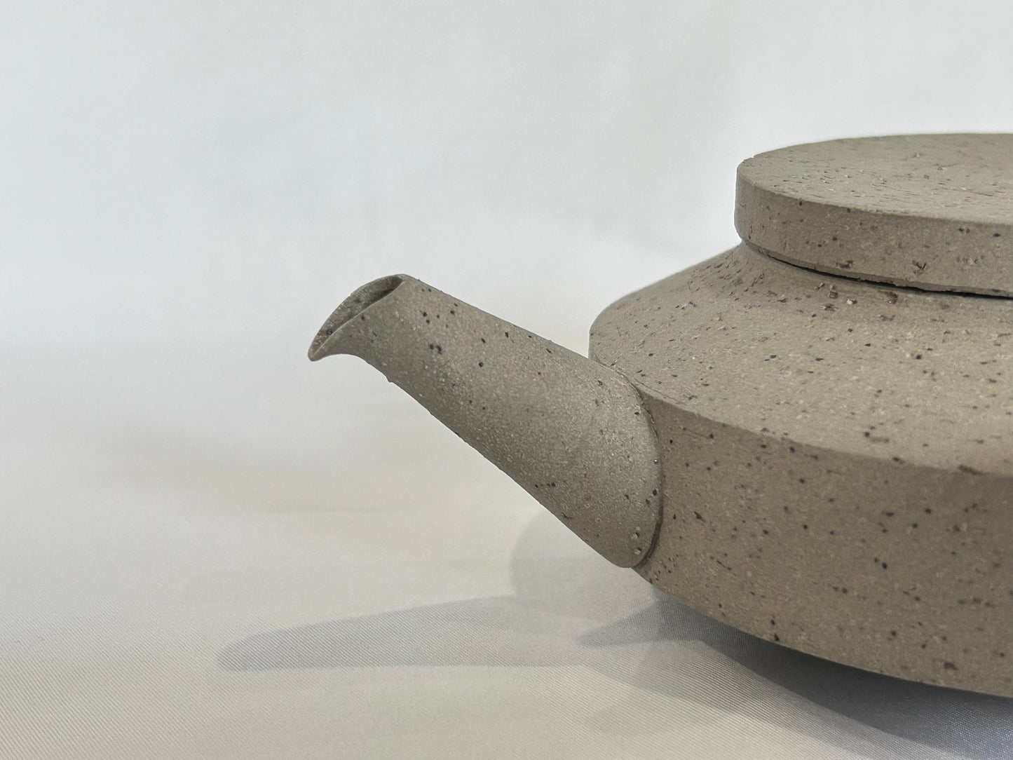 【3RD CERAMICS】 急須 グレー/HK00367