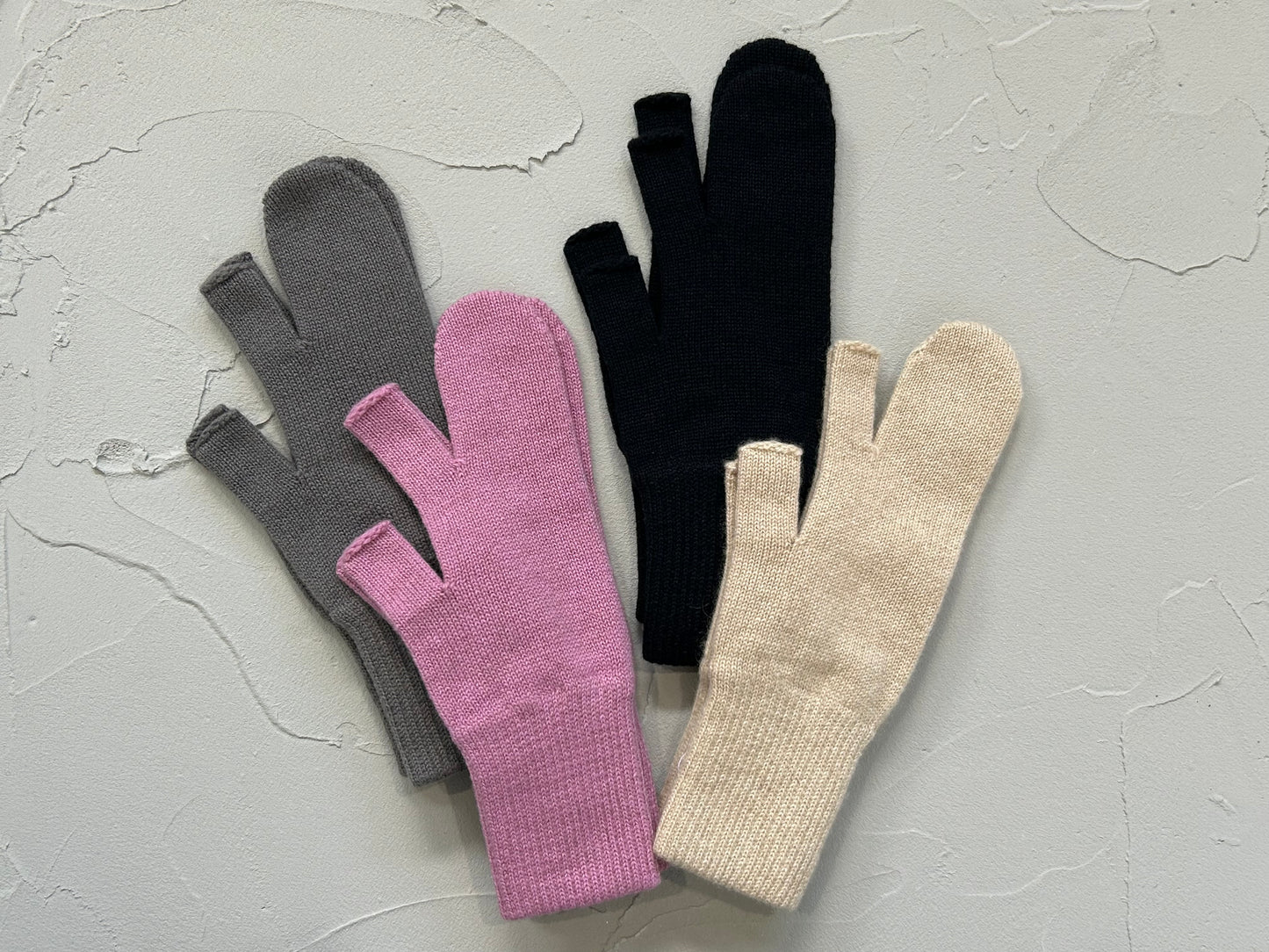 【loomer ルーマー】Cashmere Knit Gloves LM324-KN007 Pink/LM00004