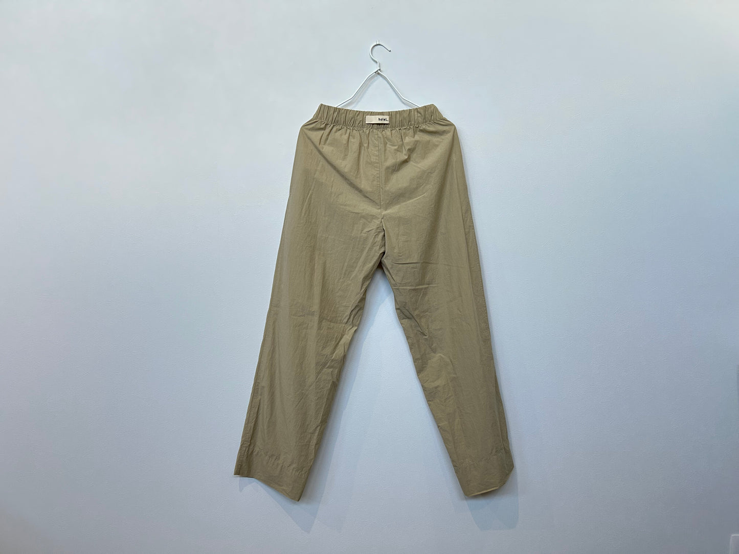 【hoteL_ ホテルアンダースコア　】pants beige PJ0304/HT00002