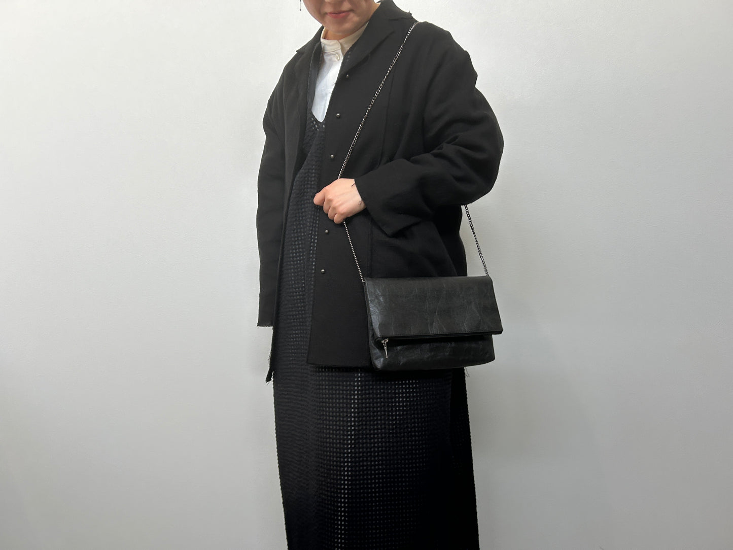 【Langackerhäusl】Folded clutch coal/metallic black/EP00058